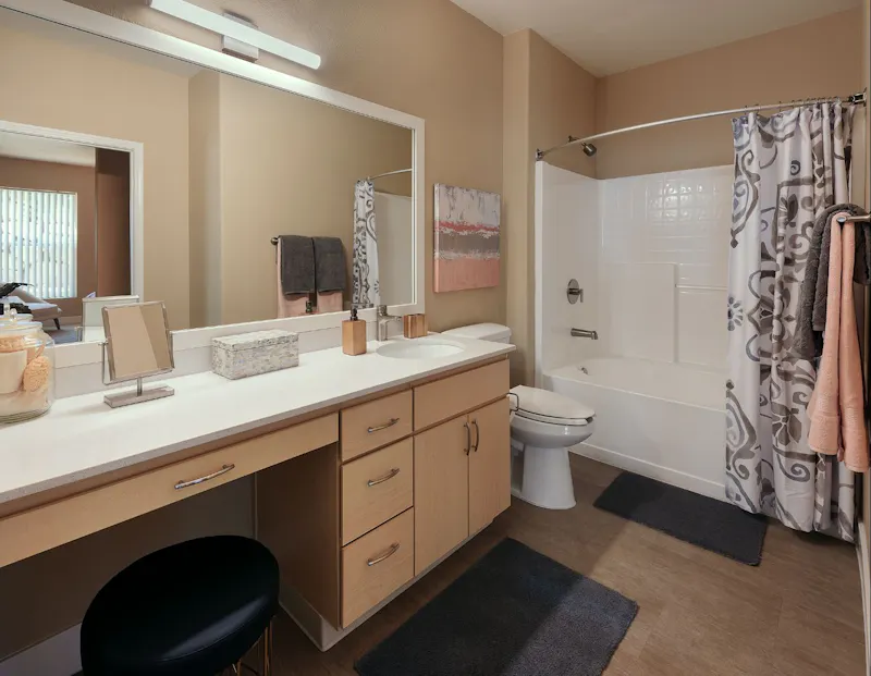 Spacious Bathroom