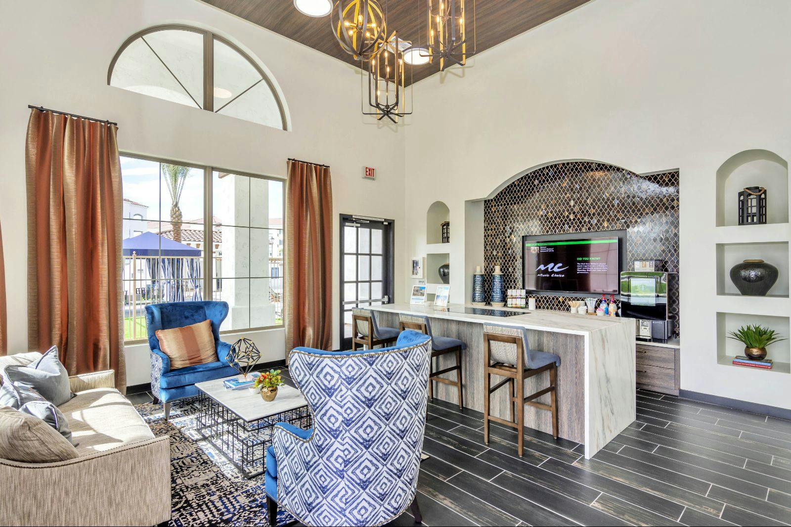 Welcoming Leasing Office