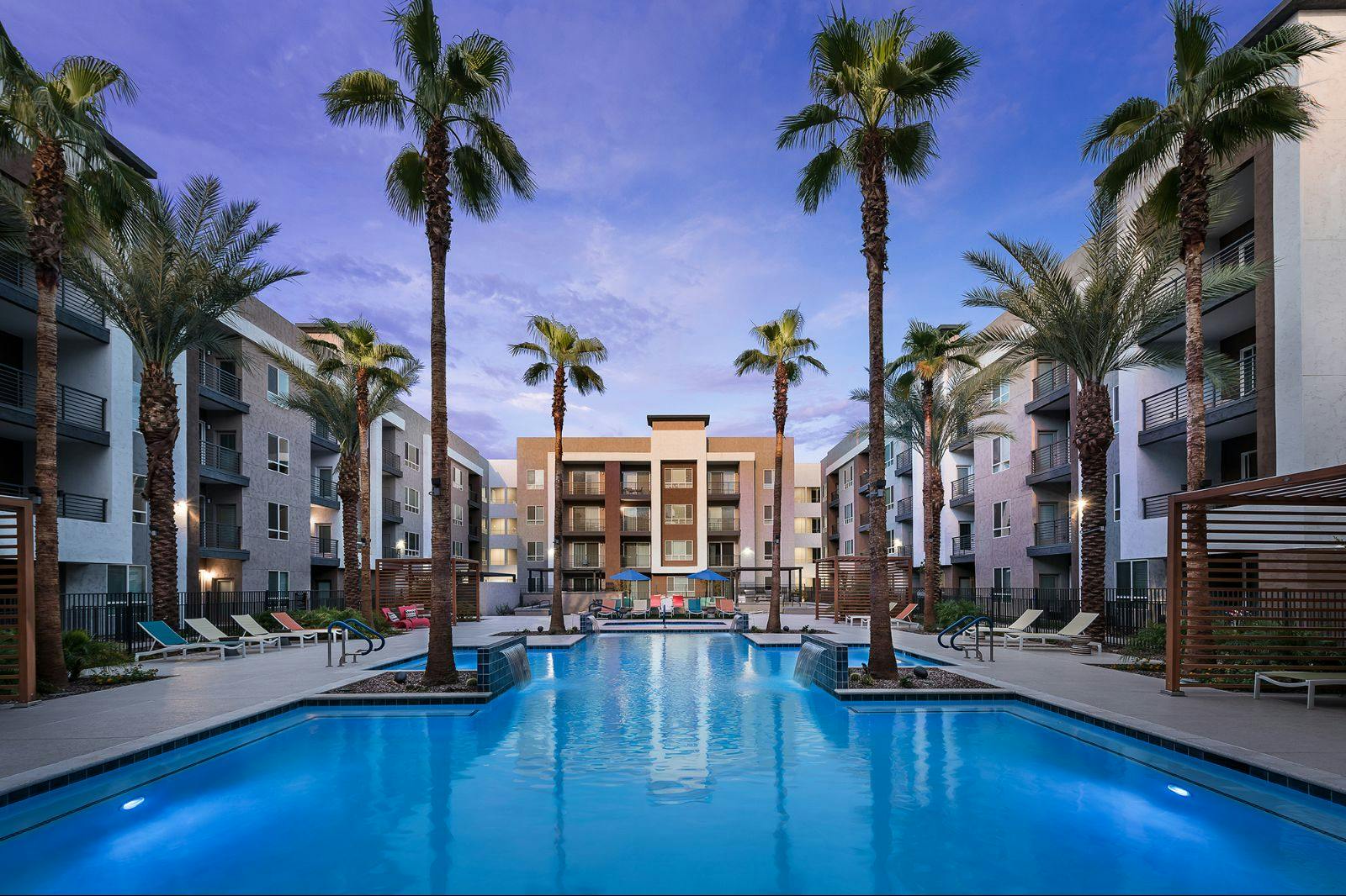 Luxury, Private Swimming Pool & Spa