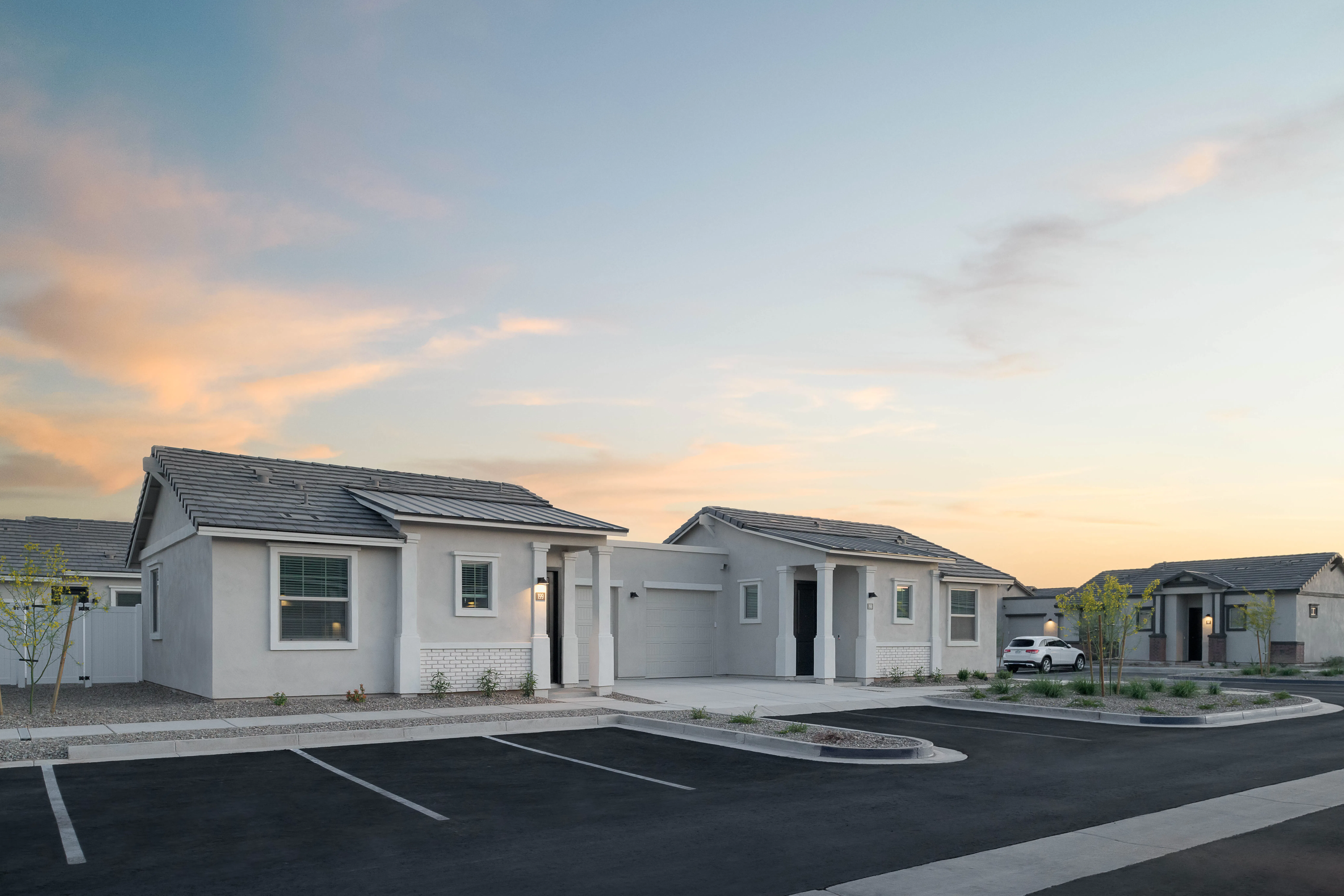 Homes with Attached Garages 