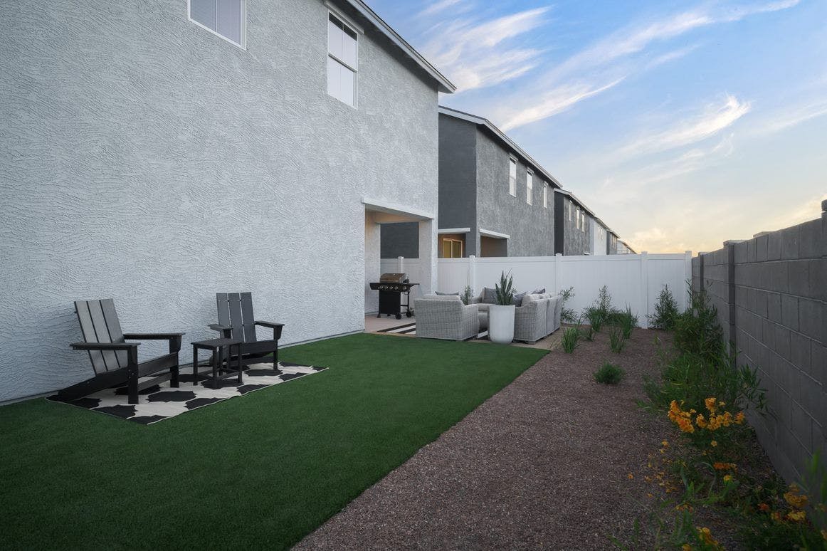 Spacious Backyard