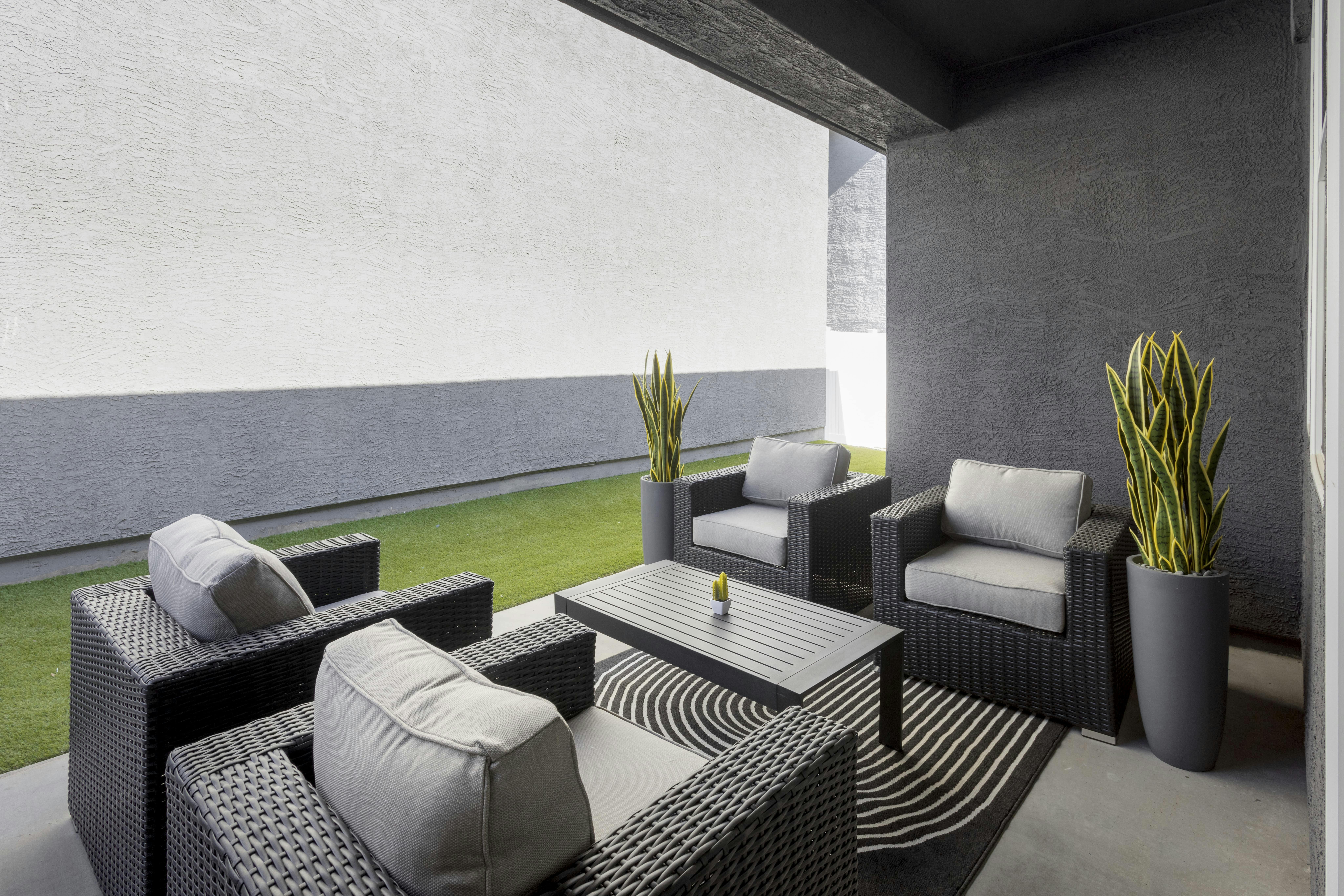Spacious Patio