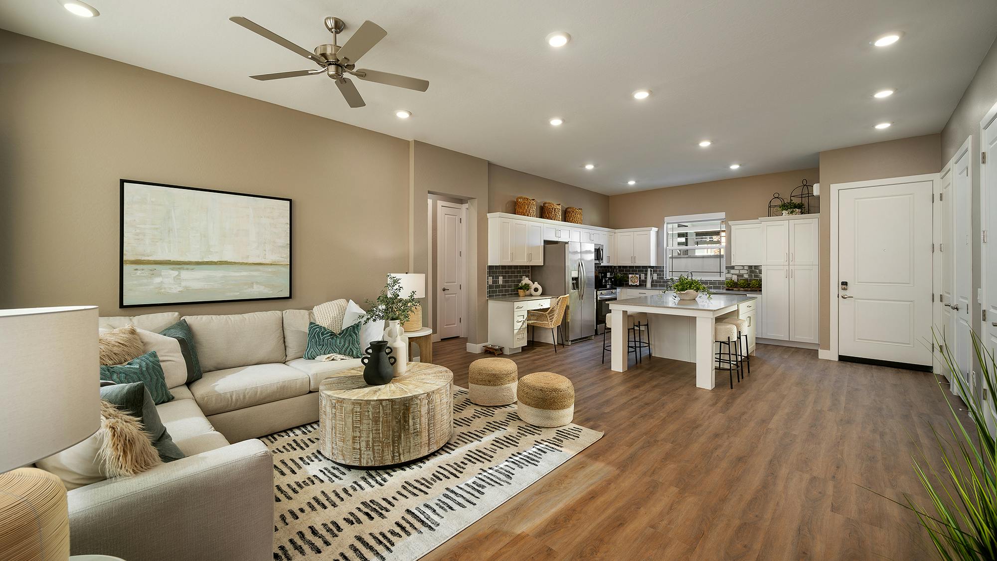 Spacious Luxury Apartment Homes








