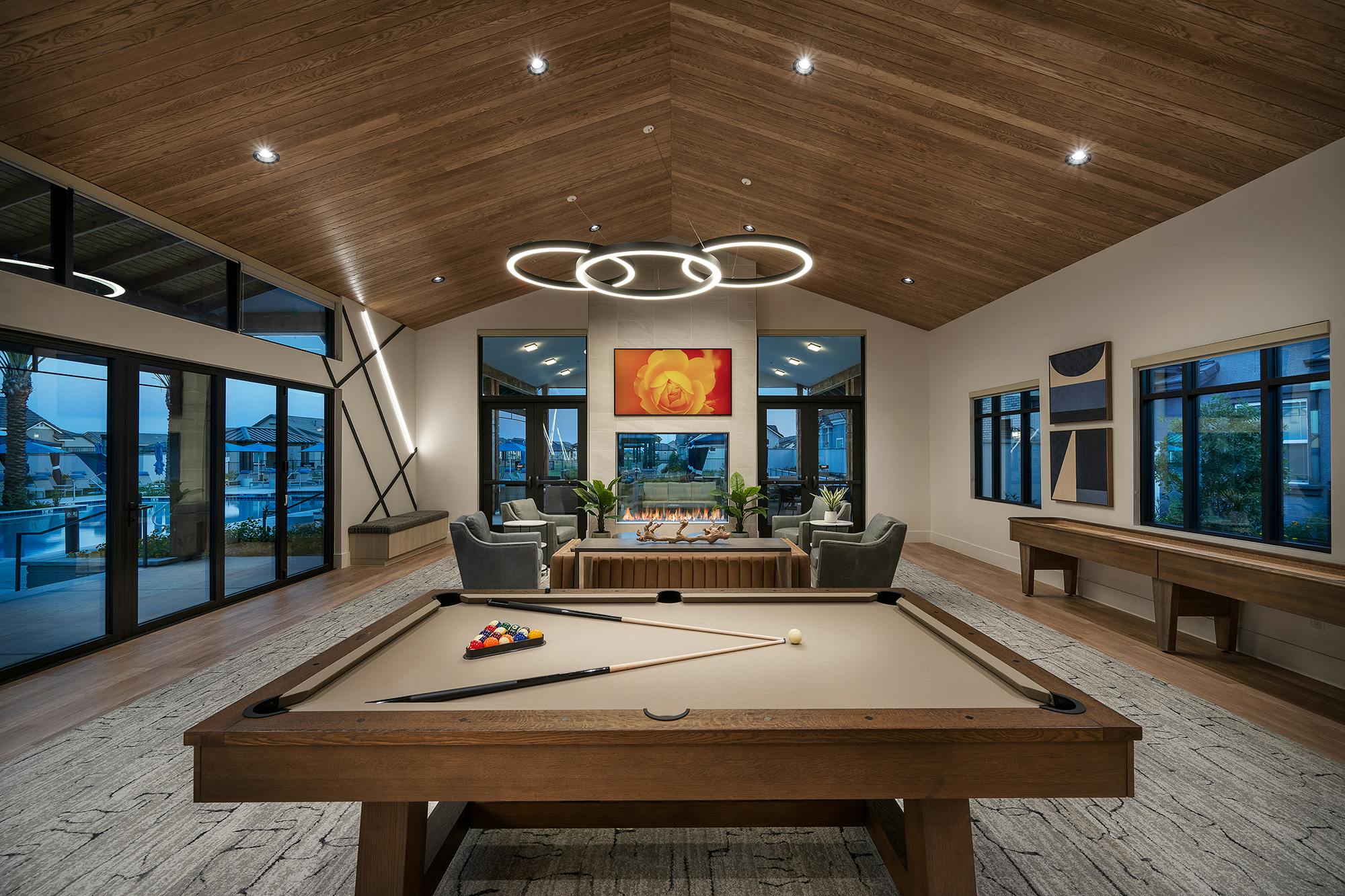Luxe Clubhouse 