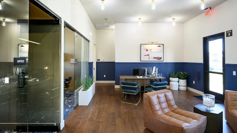 Leasing Office