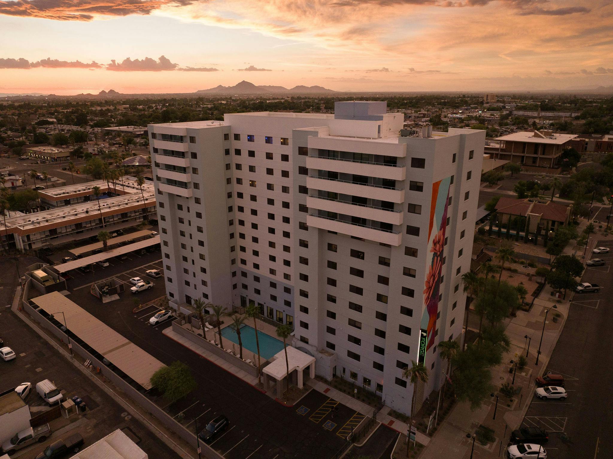 Mesa's First High Rise Apartments
