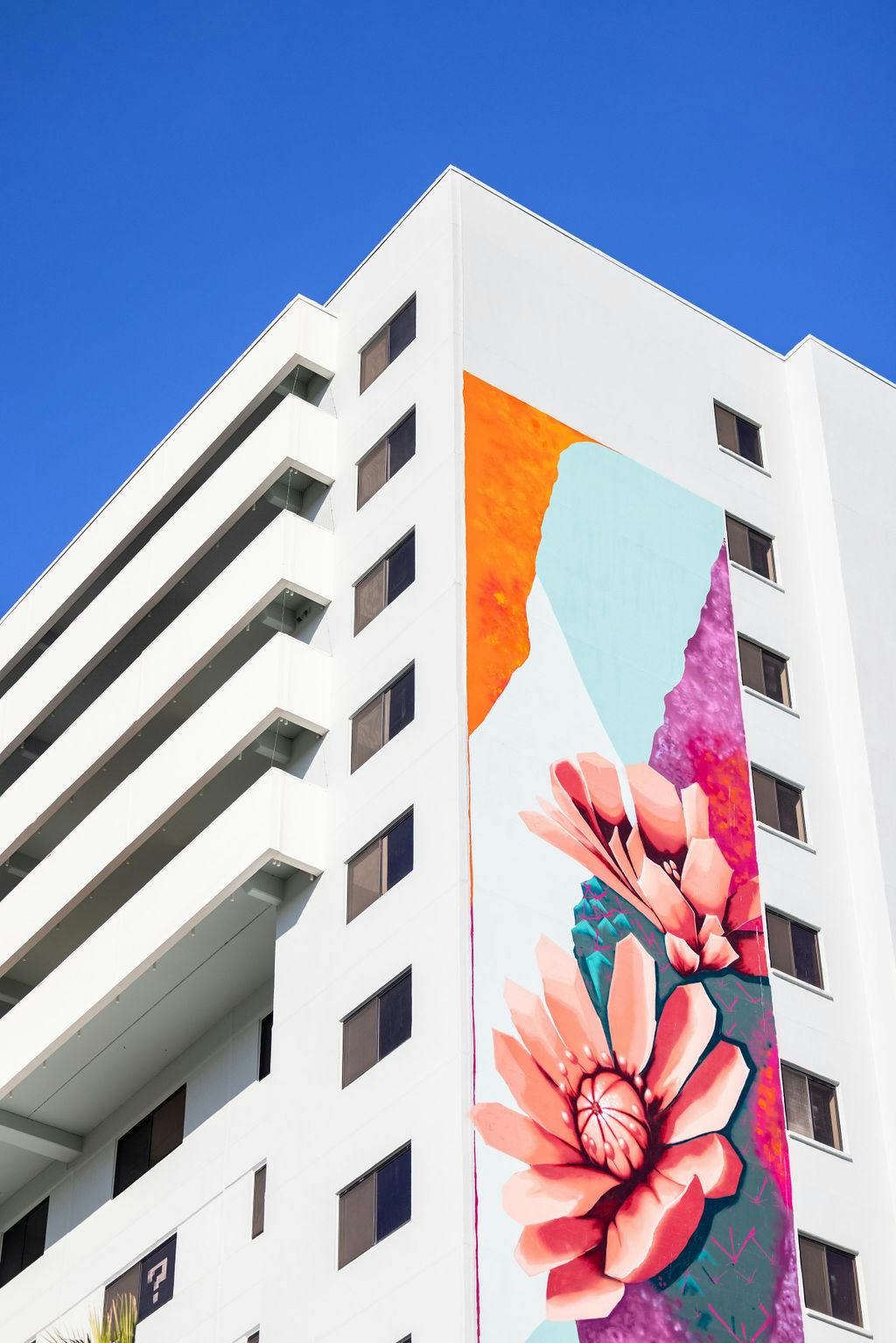 Mesa's First High Rise Apartments