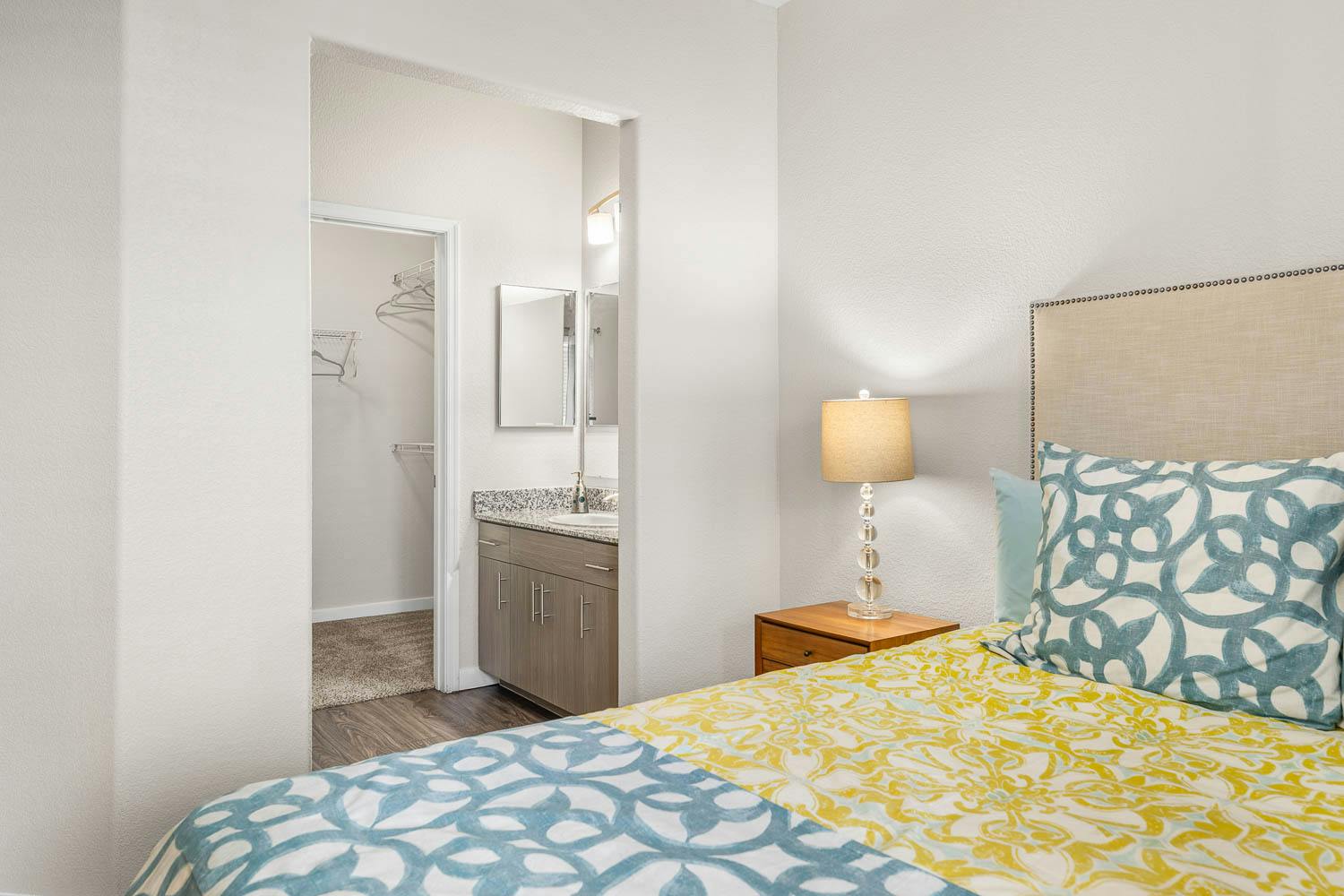 Amenities | Mira Santi in Chandler, AZ