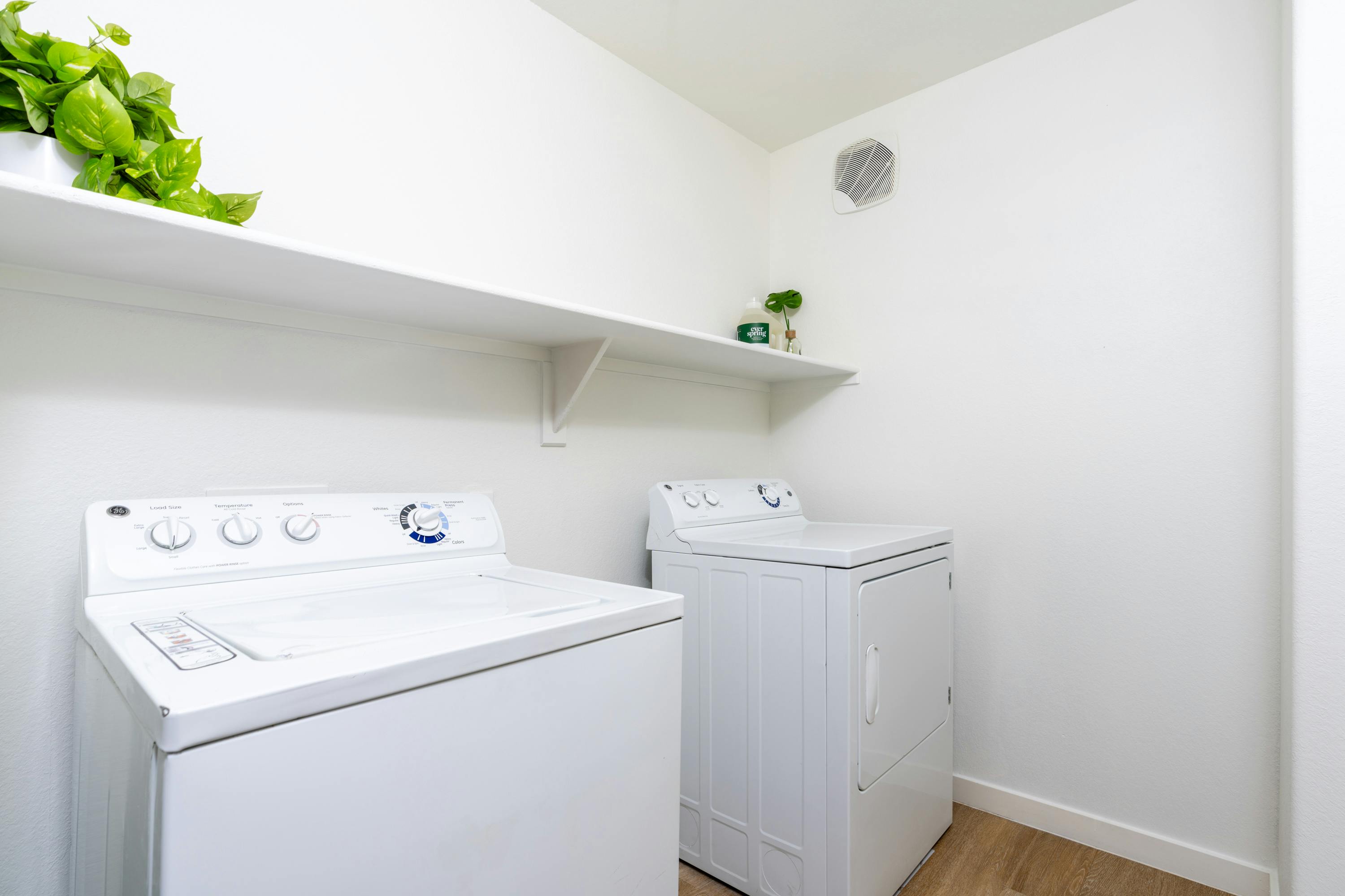 In-Unit Washer & Dryer