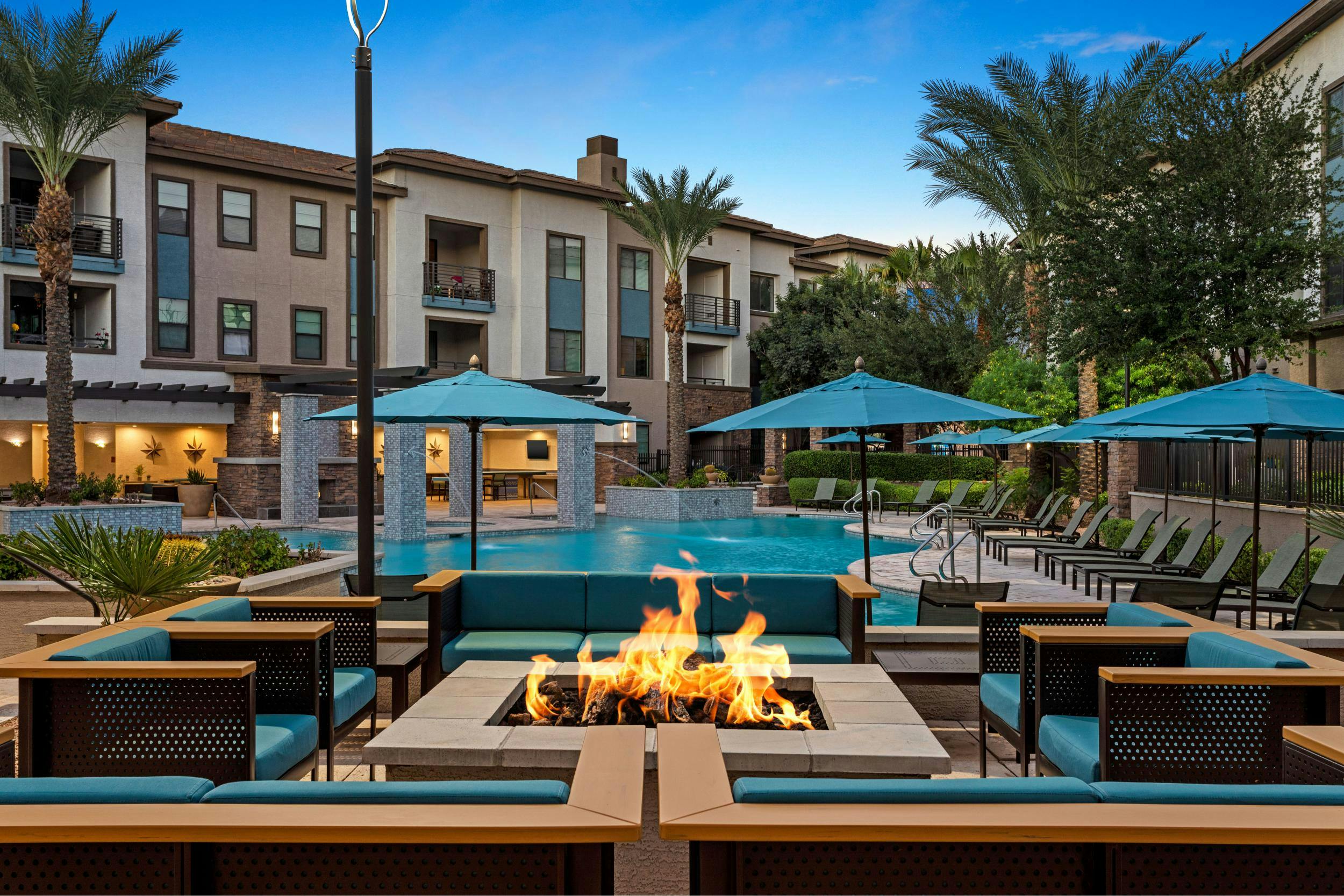 Cozy Outdoor Lounge