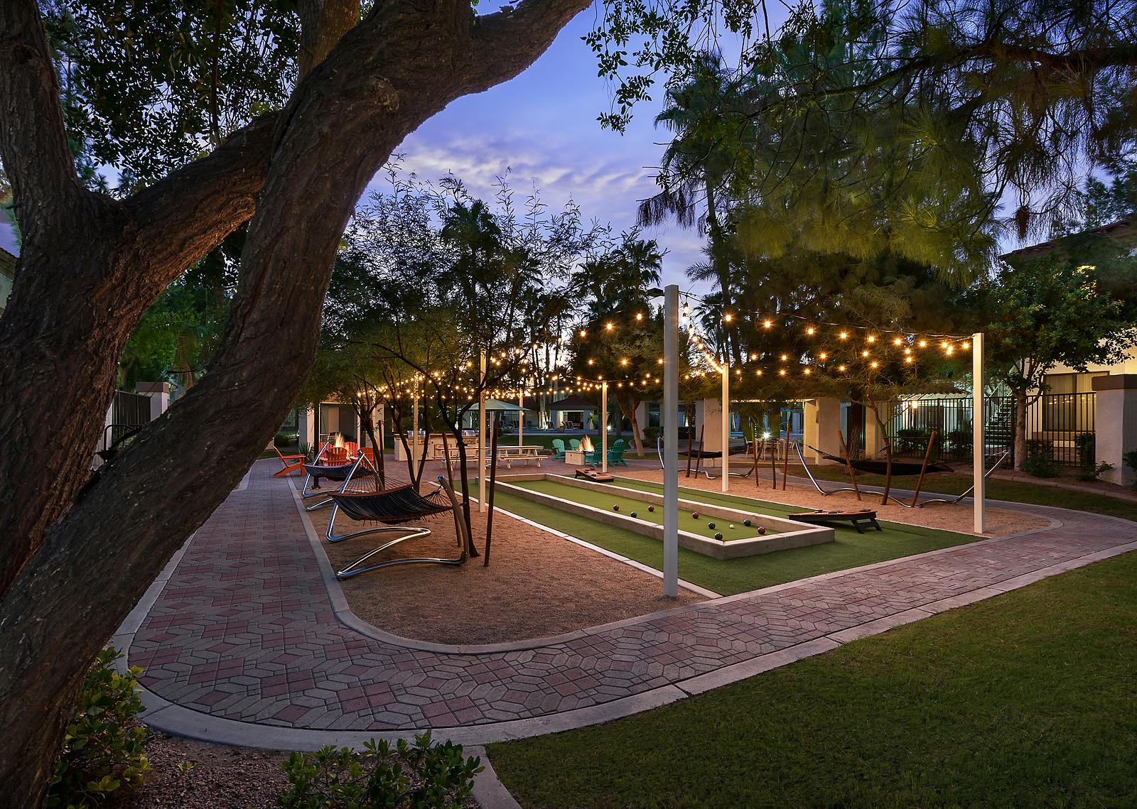 Resort-Style Amenities 