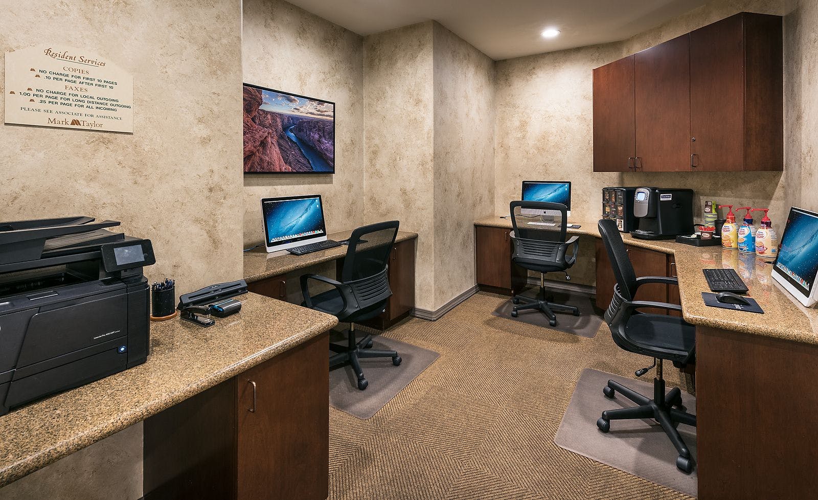Business Center