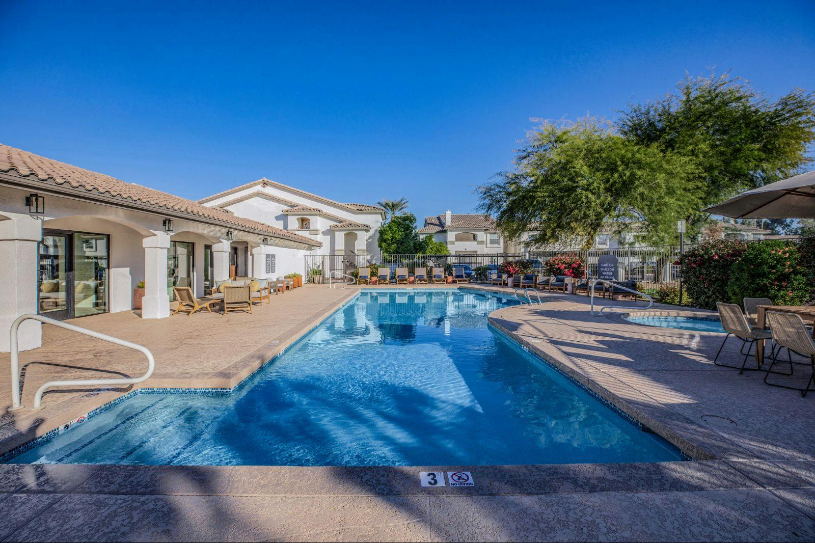 Luxury Pool