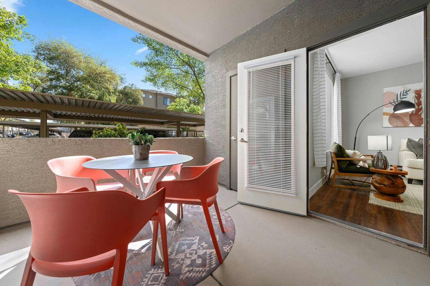Spacious Patio