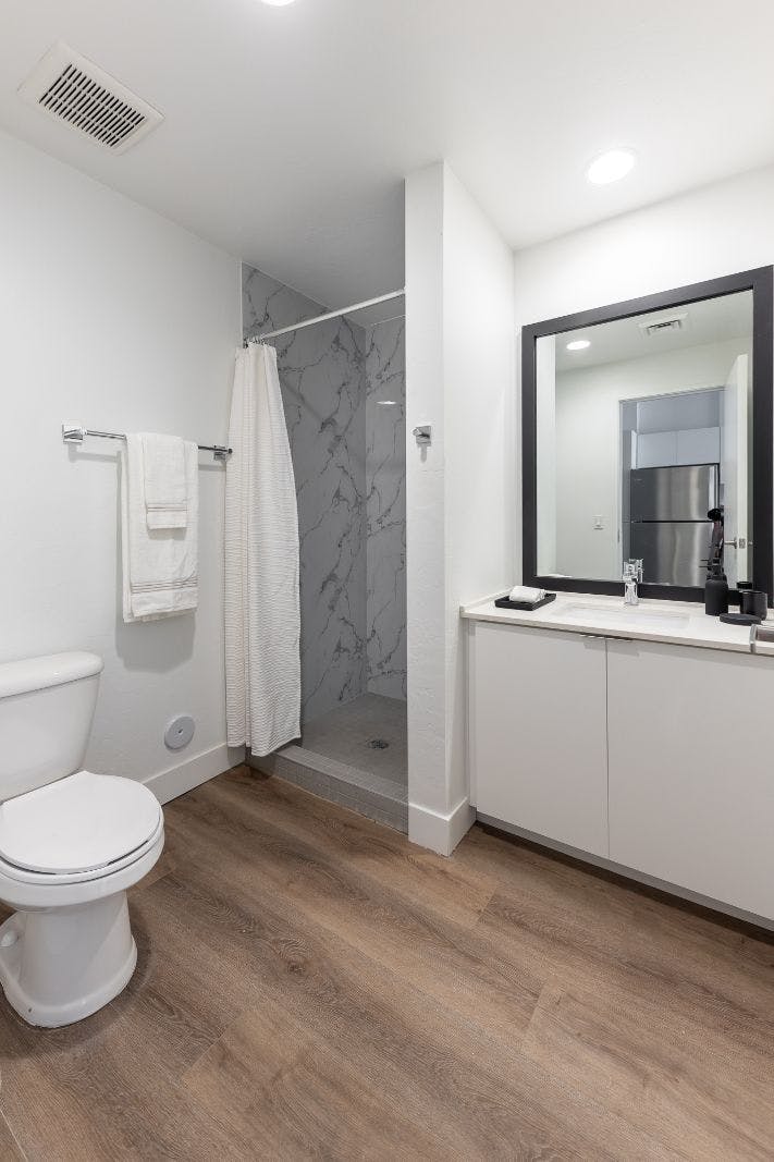 Luxurious Bathroom Finishes