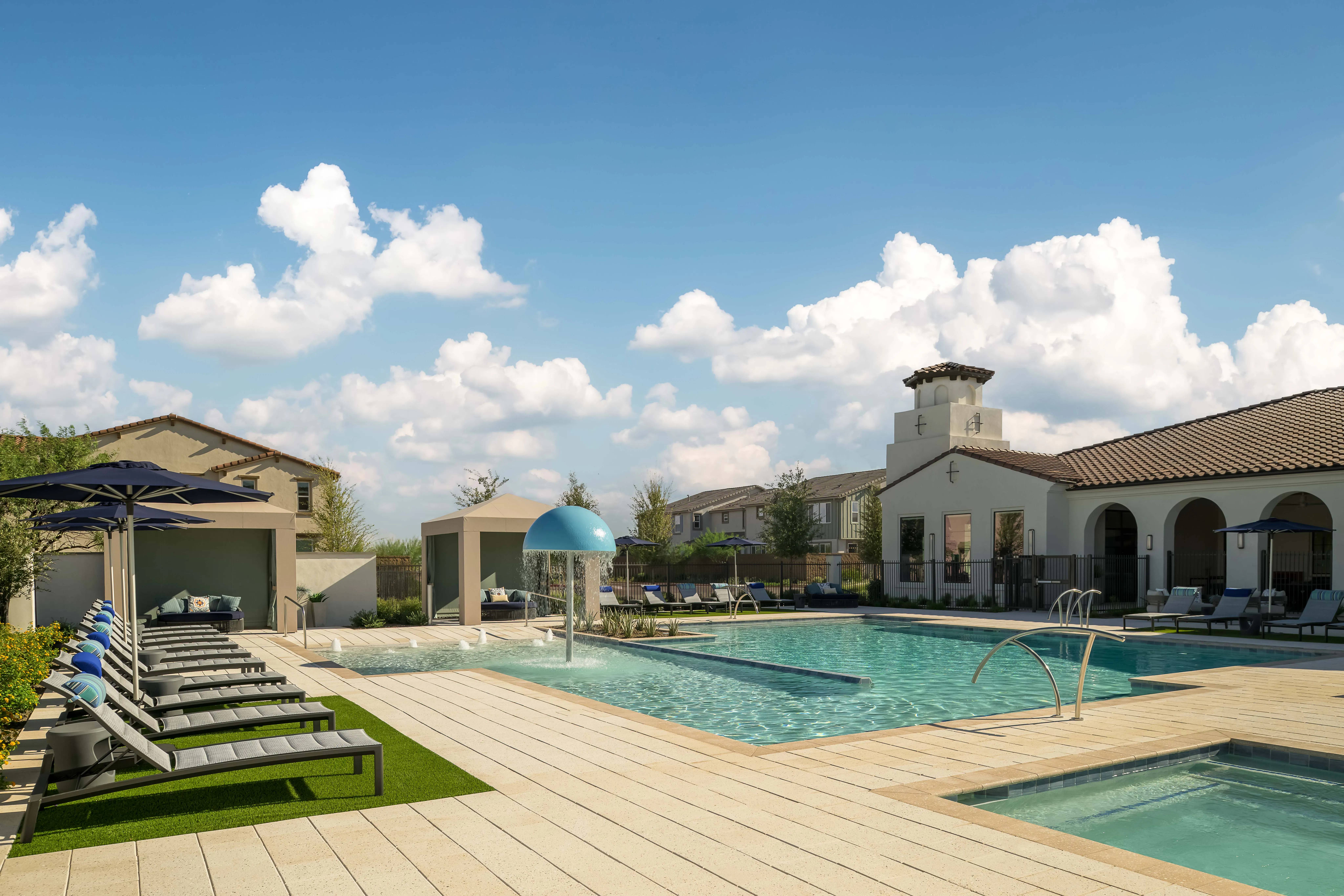 Resort-Style Spa & Pool