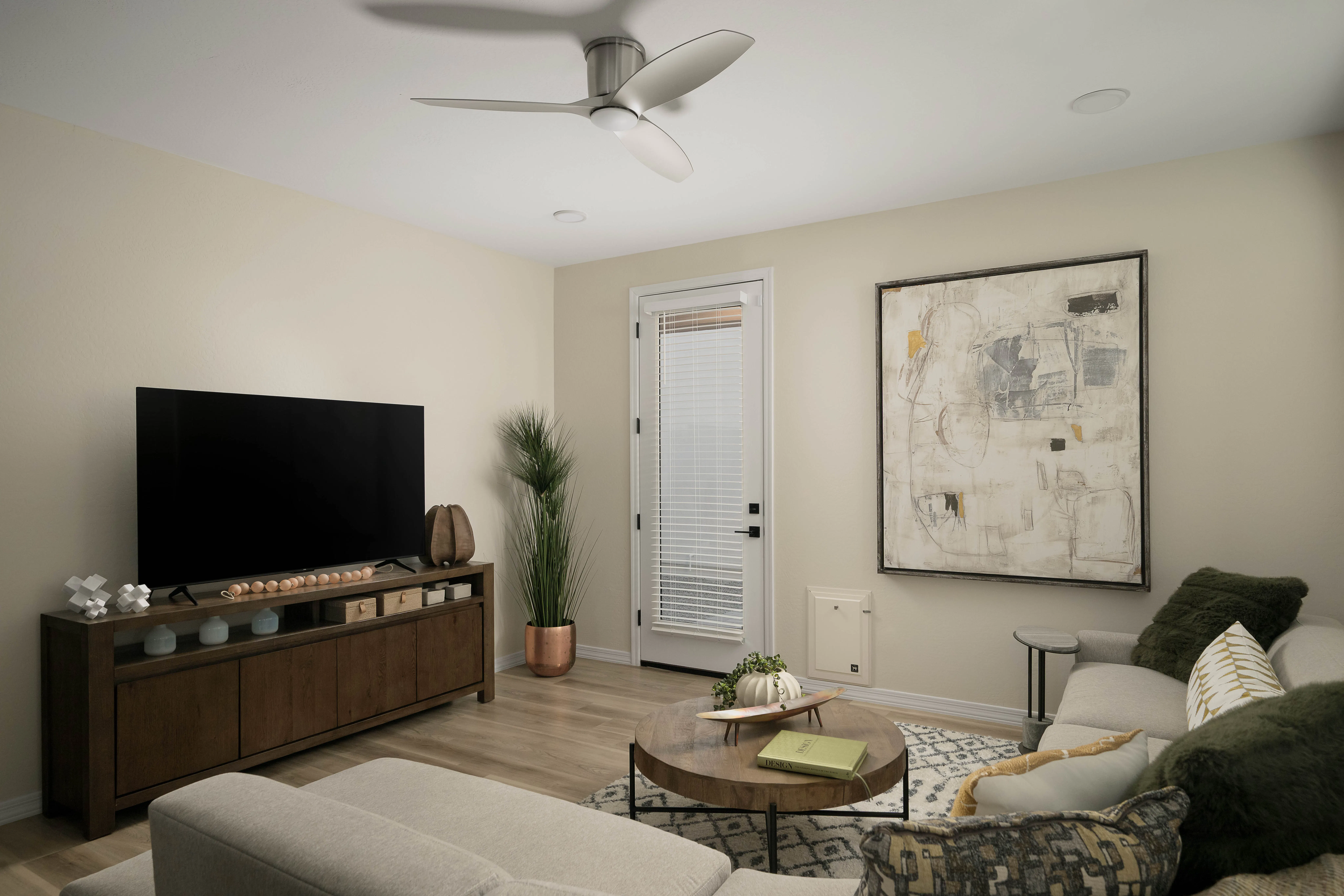 Pet-Door Access to Private Backyard