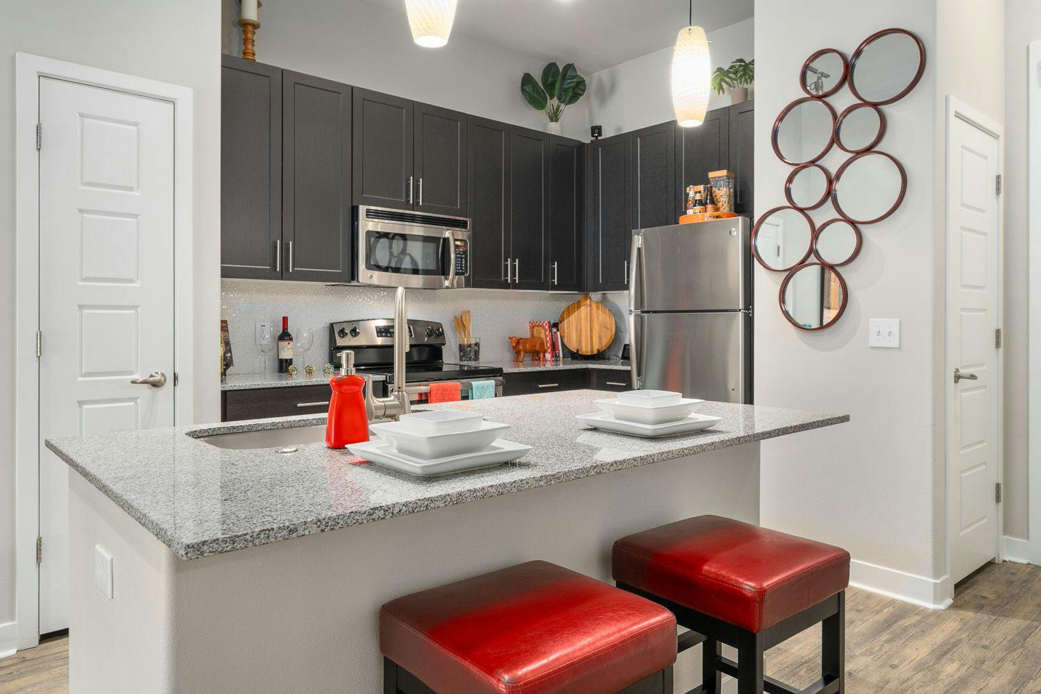 Chef-Inspired, Gourmet Kitchen