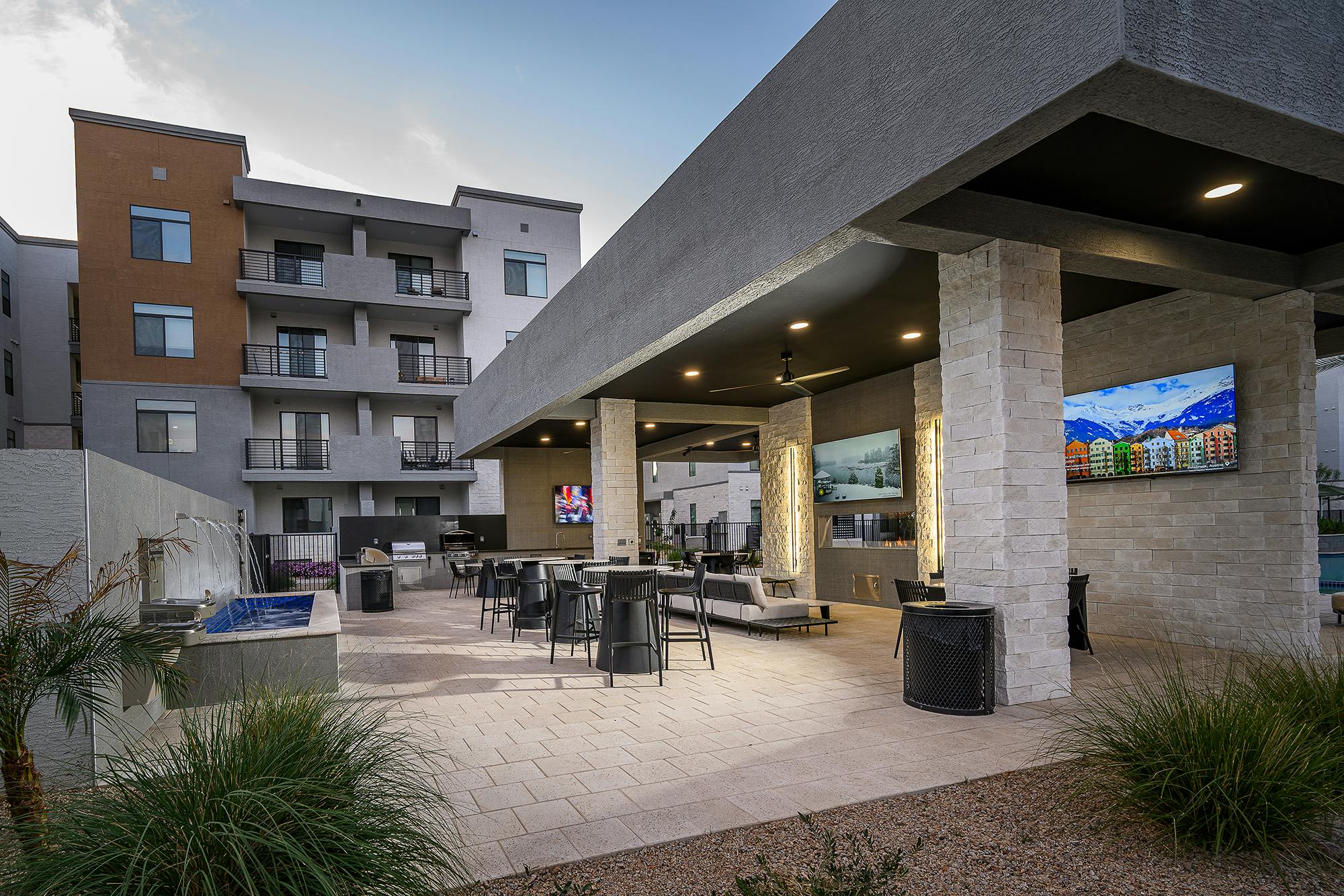 Outdoor Entertaining Space 