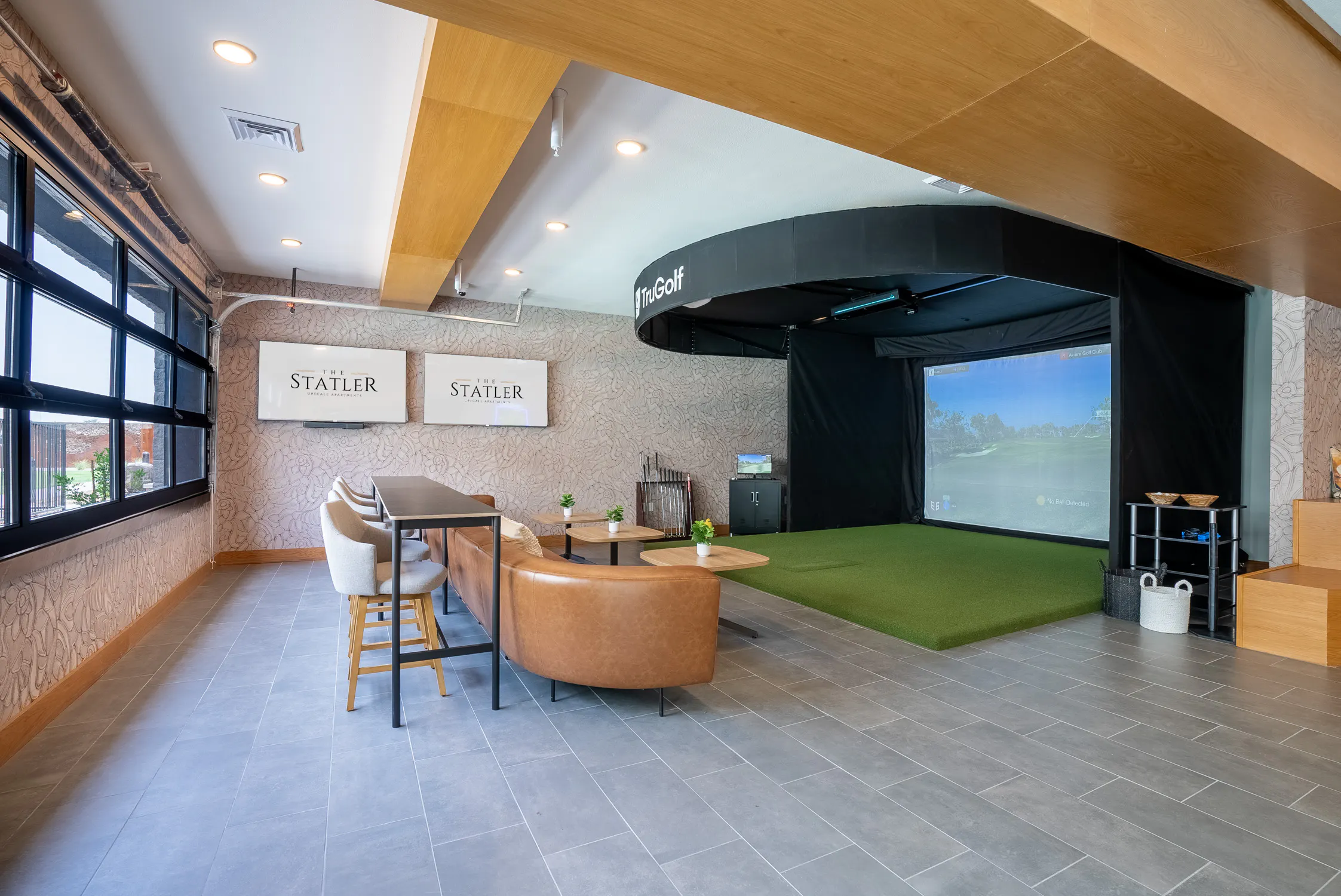 TruGolf Simulator