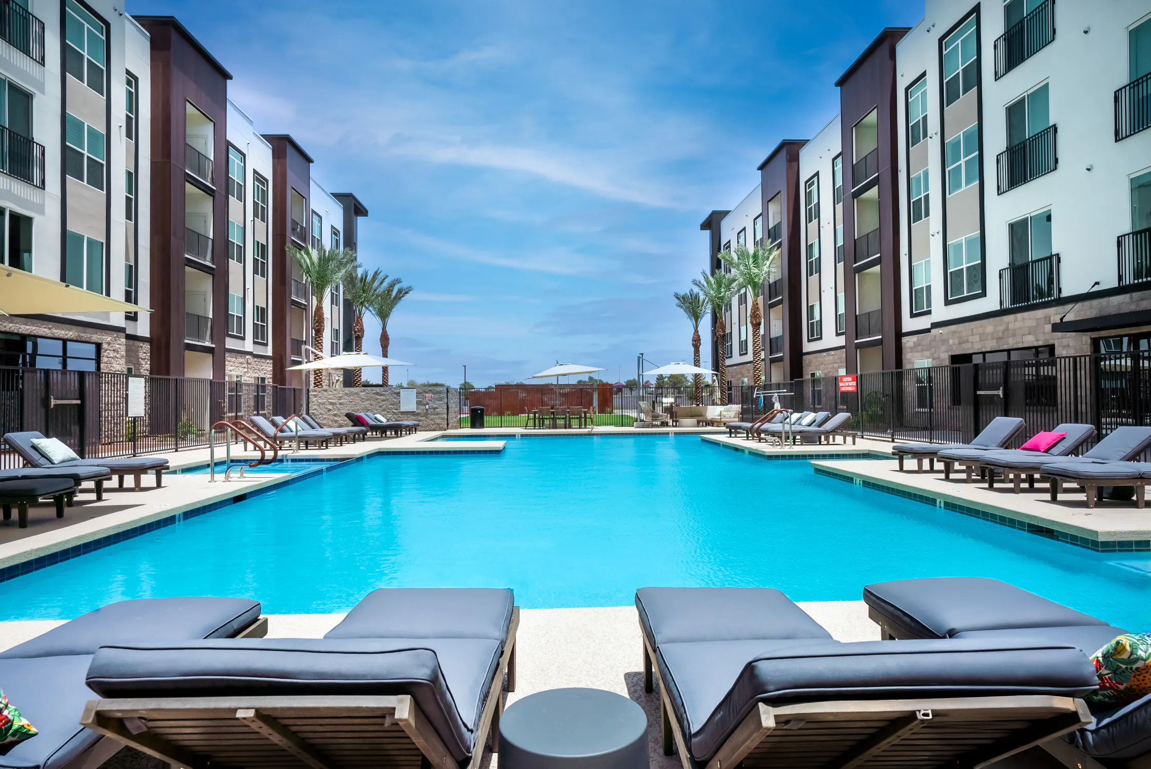 Resort-Worthy Outdoor Oasis
