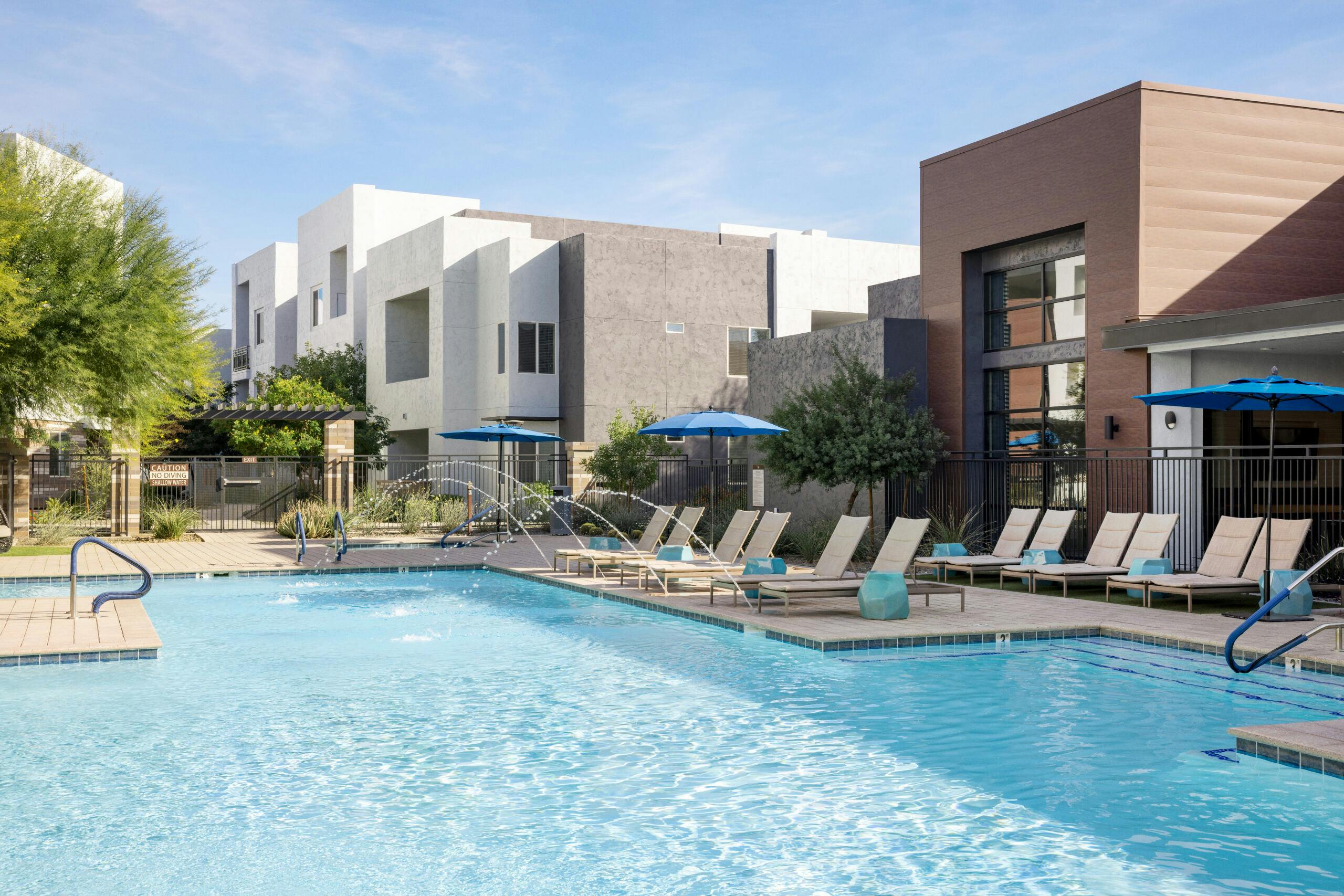 Pool-side Lounge Seating