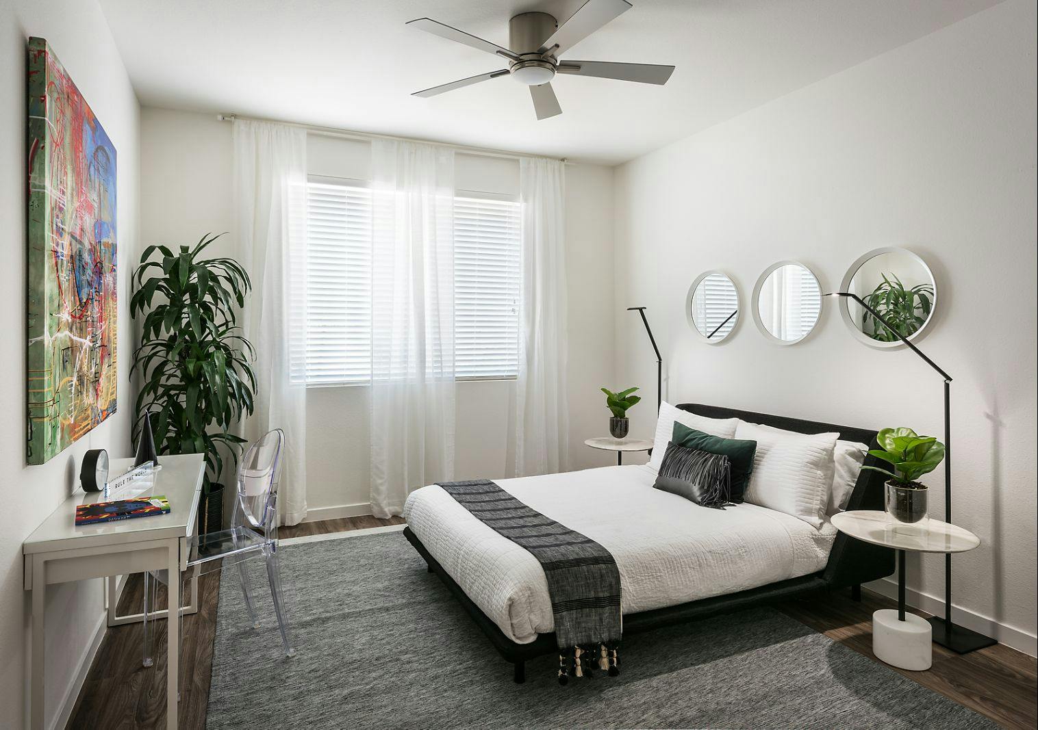 Contemporary Primary Bedroom